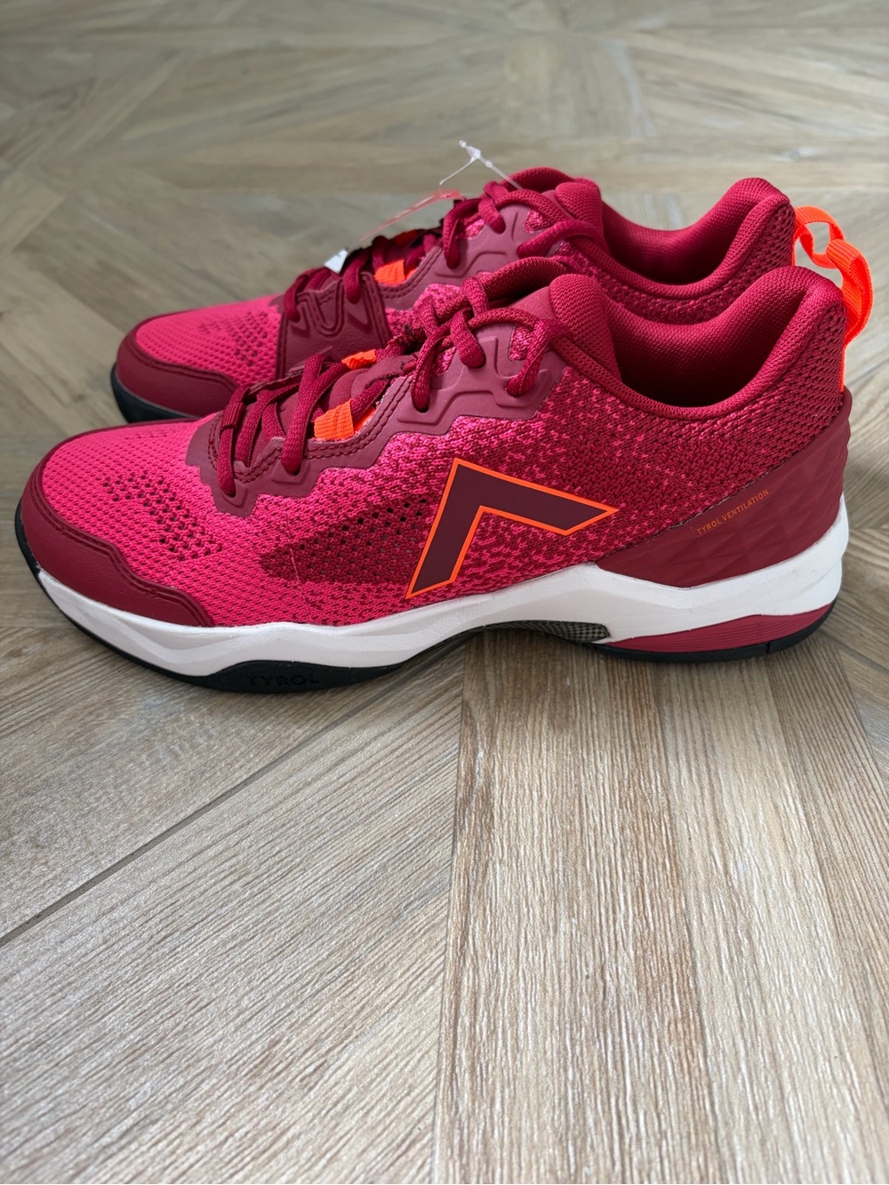 Tyrol Women's Smash Pickleball Shoes Pink Crimson Size 9 Sporty Athletic Workout